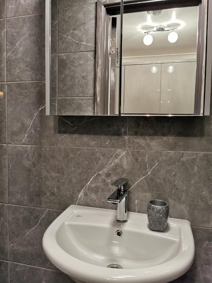Palaz 2 - 2 Bedroom Flat *