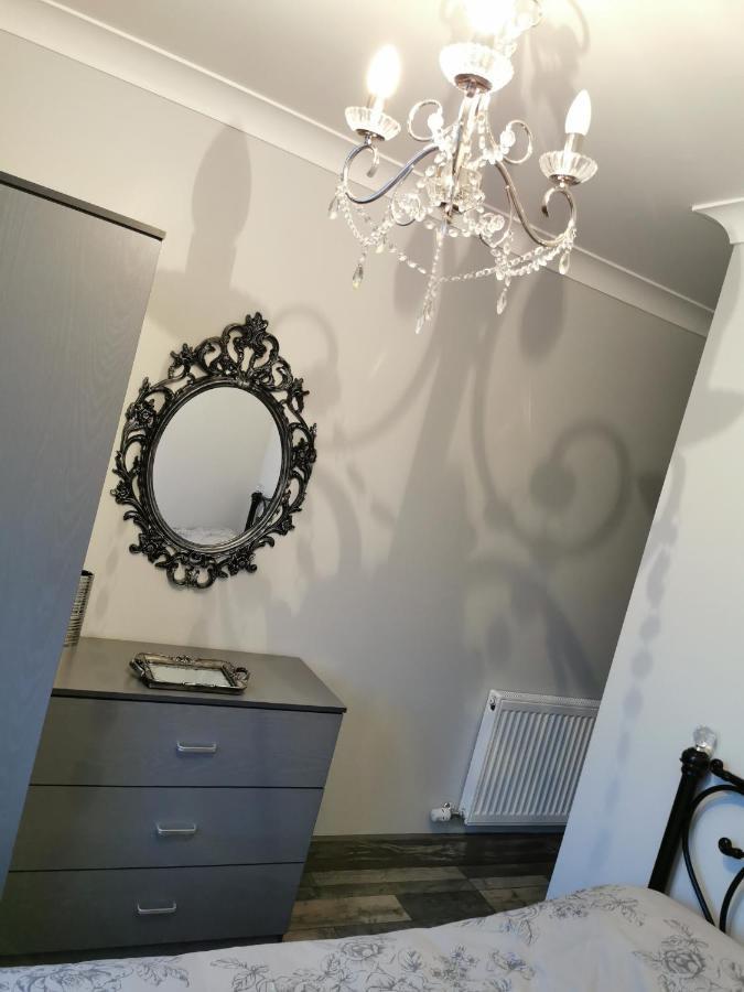 Apartment Palaz 2 - 2 Bedroom Flat *